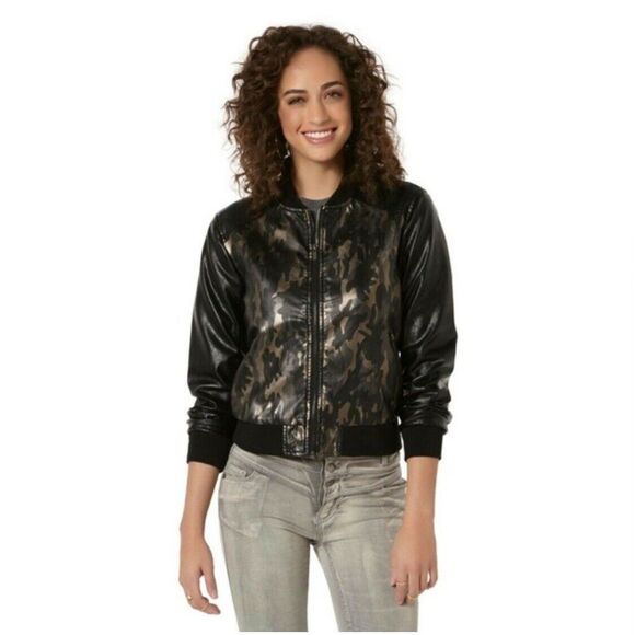 Bongo‎ Plus Black Faux Leather Camouflage Zipper Bomber Jacket Women's Size 2X - Picture 1 of 2